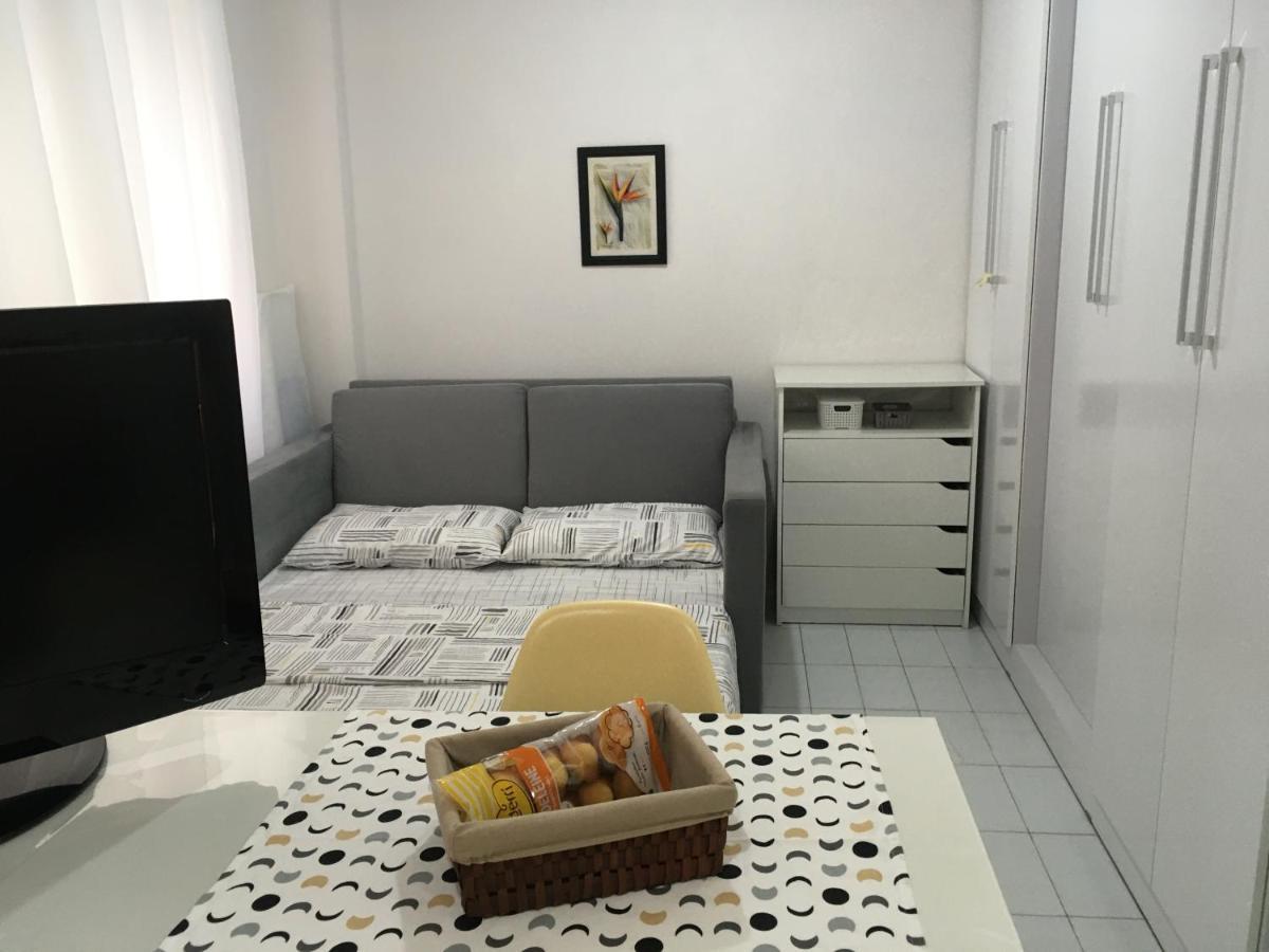Kitnet Aconchegante Beira Mar. Apartman Santos Kültér fotó